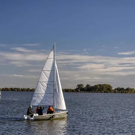 Seeliebe, 300 Meter Zum Wasser, Mit Terrasse Und Garten 公寓 *