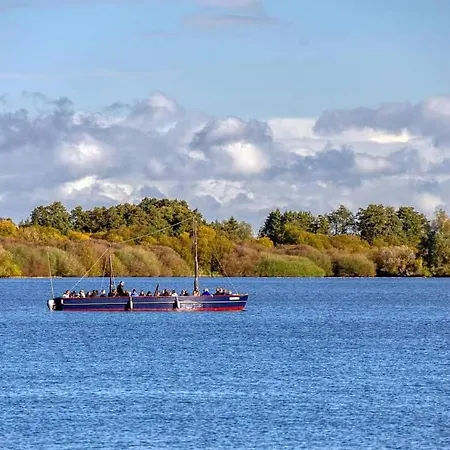 Seeliebe, 300 Meter Zum Wasser, Mit Terrasse Und Garten Apartment *