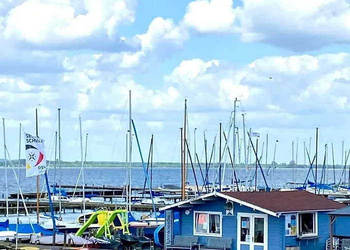 Seeliebe, 300 Meter Zum Wasser, Mit Terrasse Und Garten Апартаменты Лембрух