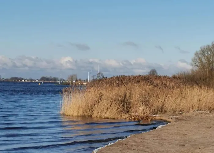 Seeliebe, 300 Meter Zum Wasser, Mit Terrasse Und Garten